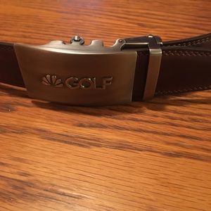 Men’s belt with buckle